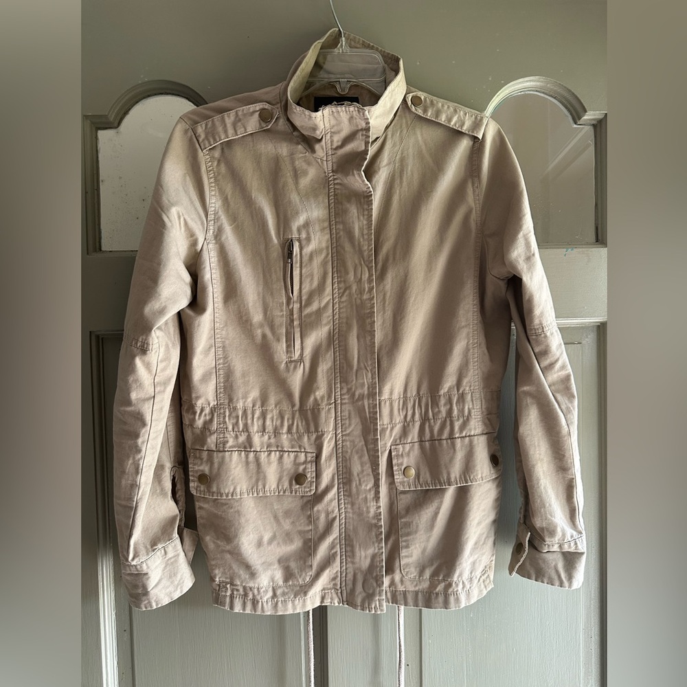 Lightweight Jacket